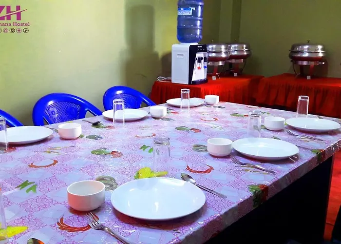 Hostel Zobhana Female